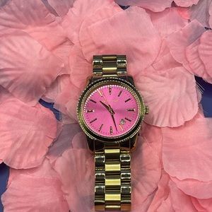 Brand new battery Large pink face Michael Kors gold tone